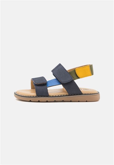 friboo sandals.